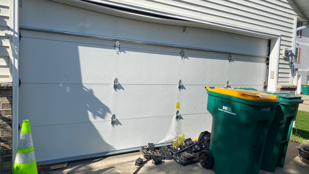 Garage Door Repair Bennington, NE