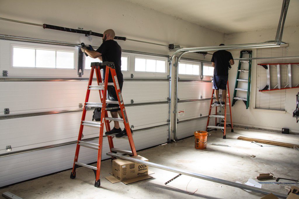 Fast and Efficient Garage Door Service Team