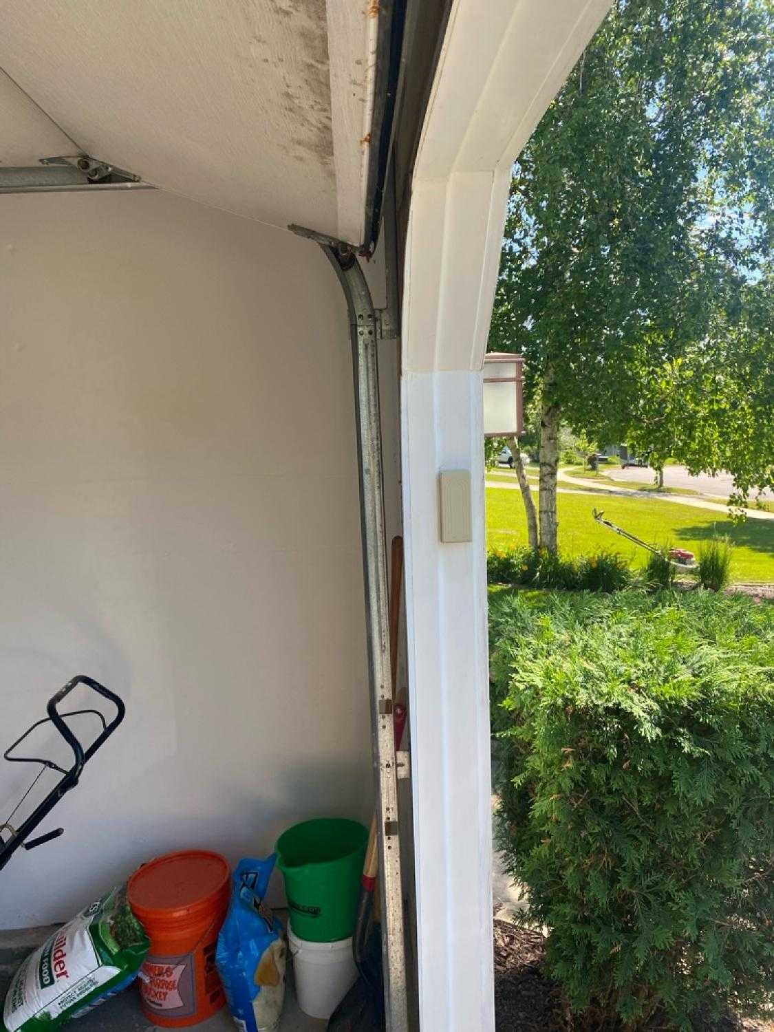 Garage Door Maintenance S 46th St, Lincoln, NE