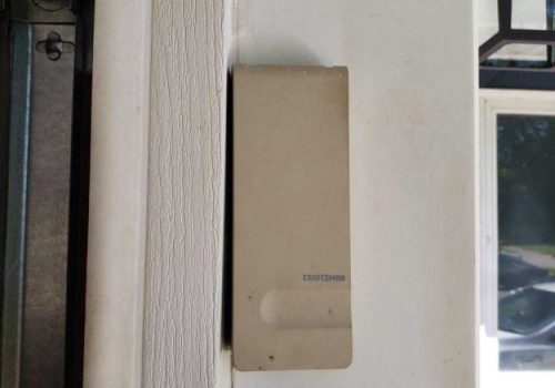 Garage Door Opener Repair N Hayes St, Beatrice, NE
